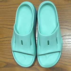 HOKA slides